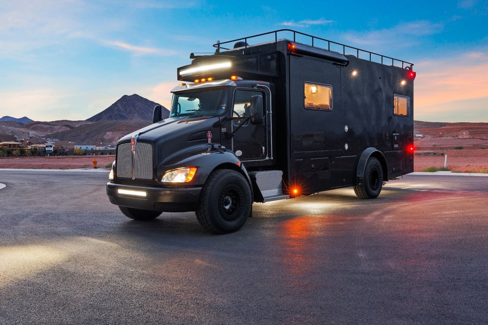 2017 GLOBAL EXPEDITION VEHICLES The Beast - Pre-Owned Luxury Motorhome on Consignment at 24/7 Motorcoach Las Vegas - $445,000