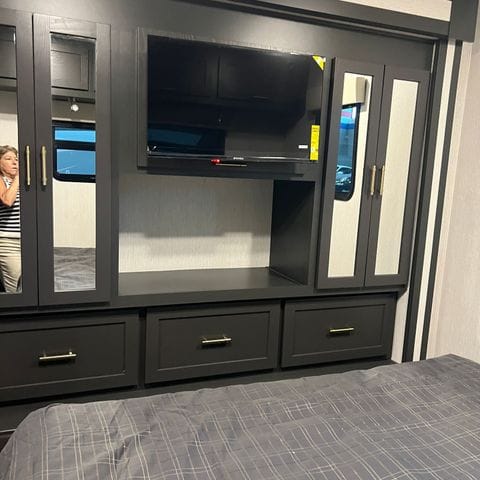 2027 Nexus Ghost 36DS bedroom wardrobe, alternate angle - thumbnail