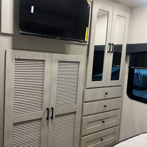 2027 Nexus Rebel 34R bedroom wardrobe and TV - thumbnail