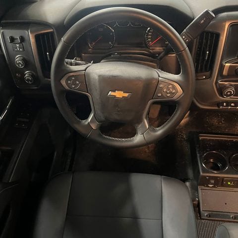 2027 Nexus Rebel 34R cockpit steering wheel - thumbnail