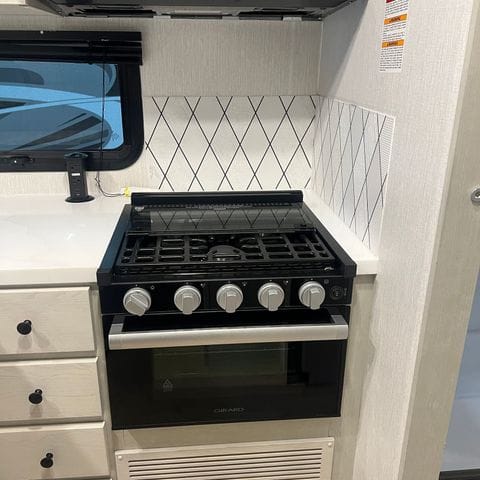 2027 Nexus Rebel 34R cooktop and oven range - thumbnail