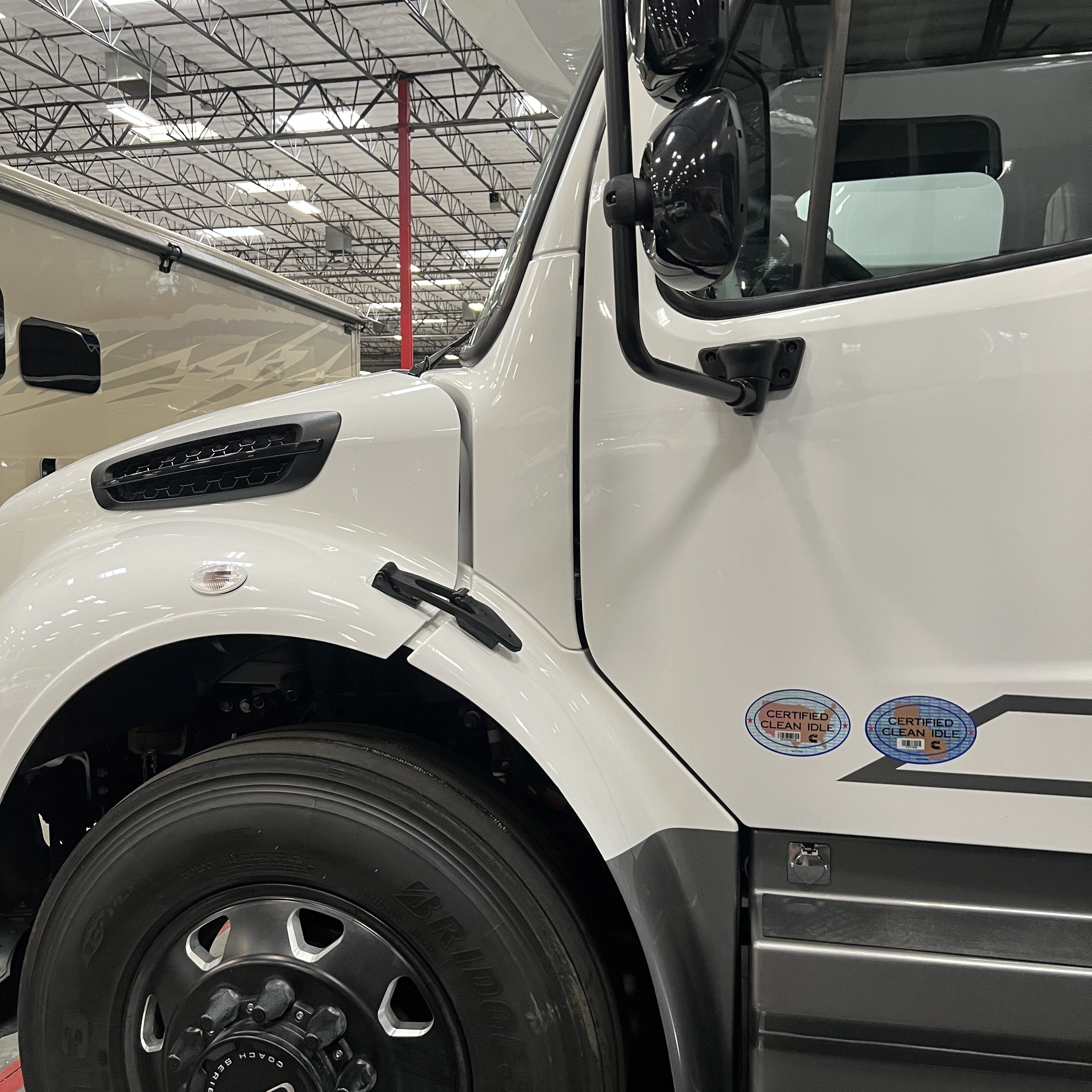 2027 Thor Pasadena SV 34XG front fender and mirror detail