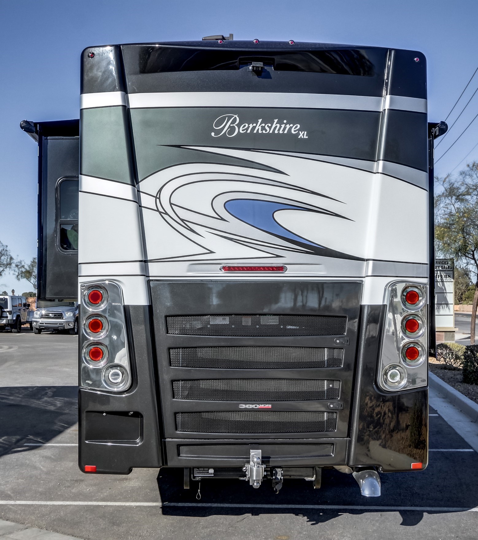 2024 BERKSHIRE XL 40E – 24/7 Motorcoach Luxury Sales